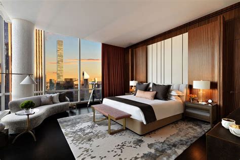 what is a suite|what is a suite room.